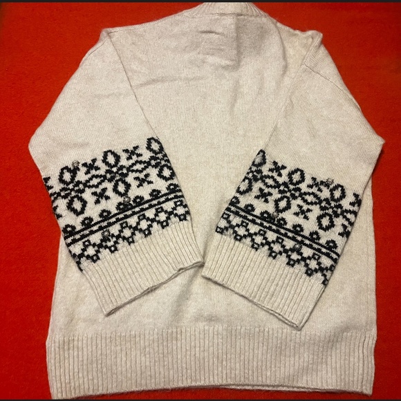 H&M premium boho white gray embellished touch of alpaca oversized sweater NWT - Picture 10 of 11